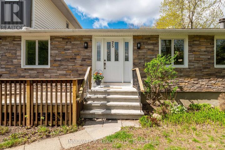 Property Photo:  25 King Street  ON K0A 2Z0 