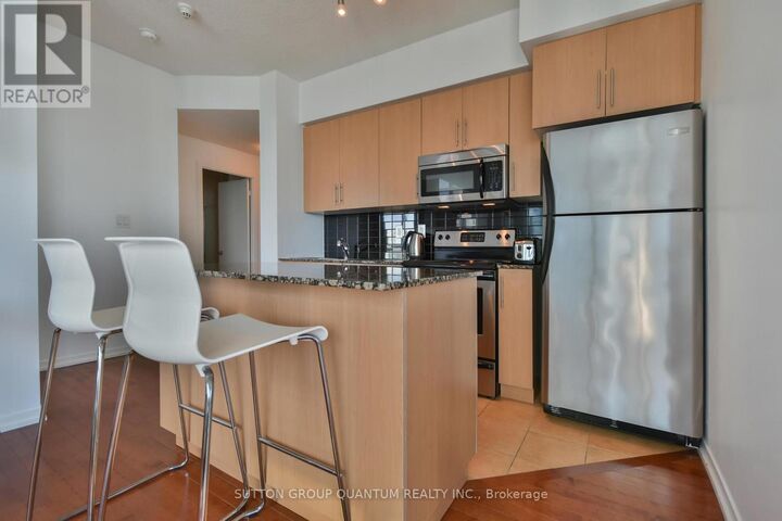 Property Photo:  55 Bremner Boulevard 3710  ON M5J 0A6 