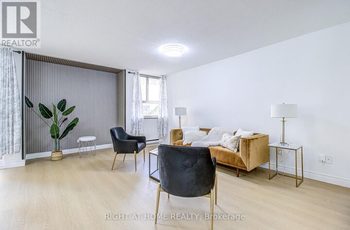 Property Photo:  8 Crescent Town Road 409  ON M4C 5L3 