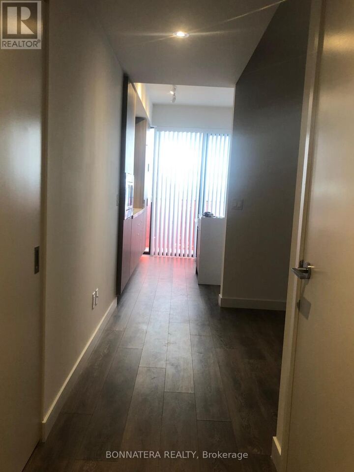 Property Photo:  215 Queen Street East 1103  ON M5A 1S2 