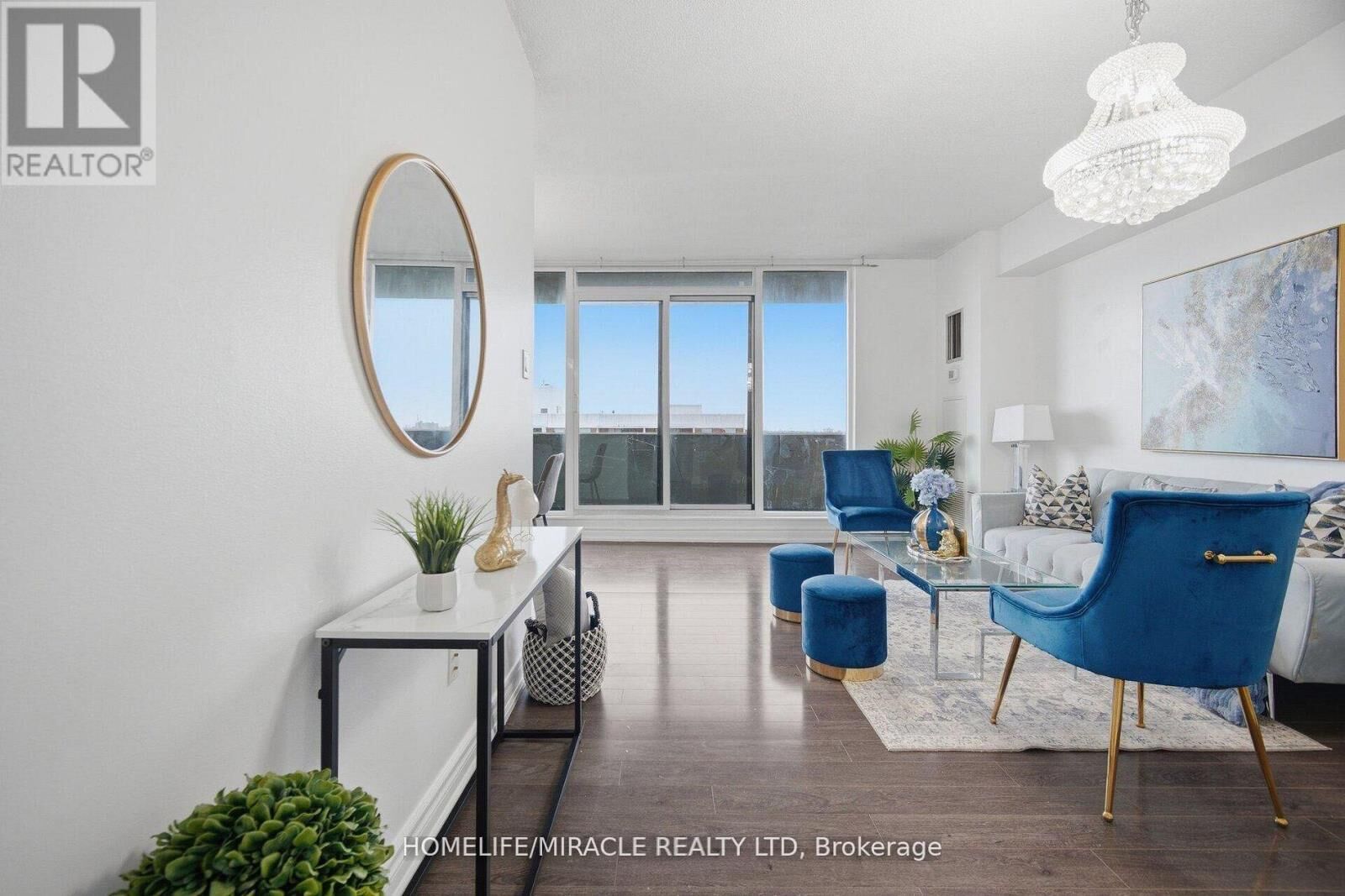 Property Photo:  100 Prudential Drive 1703  ON M1P 4V4 