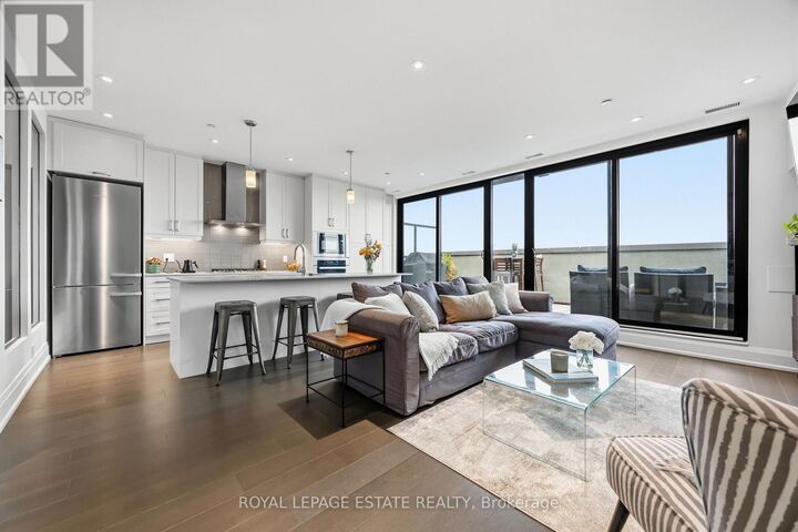 Property Photo:  365 Beech Avenue 511  ON M4E 0C2 