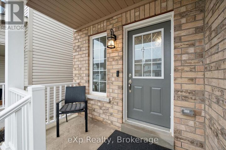Property Photo:  40 Courtney Street  ON N1M 0E5 