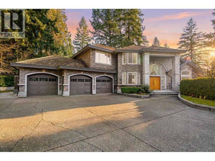 Property Photo:  188 Wyndham Crescent  BC V3H 4X9 