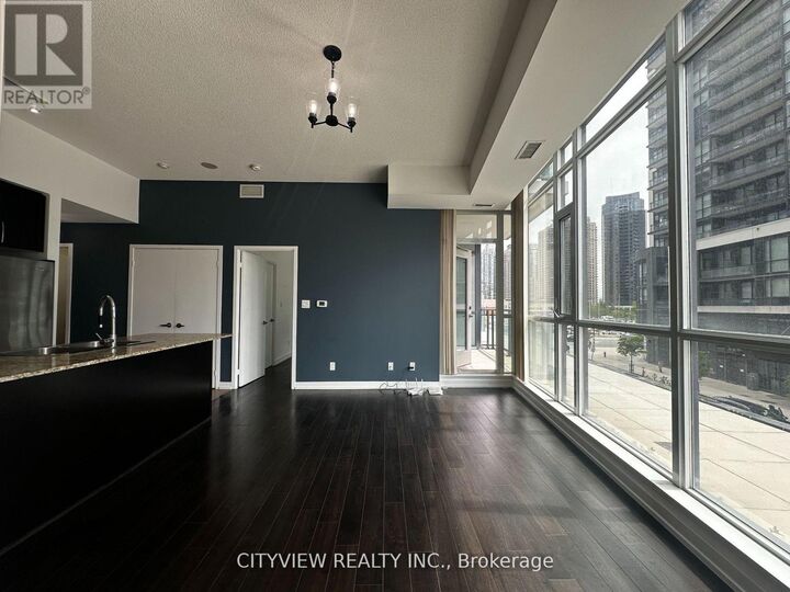 Property Photo:  4065 Brickstone Mews 202  ON L5B 0G3 