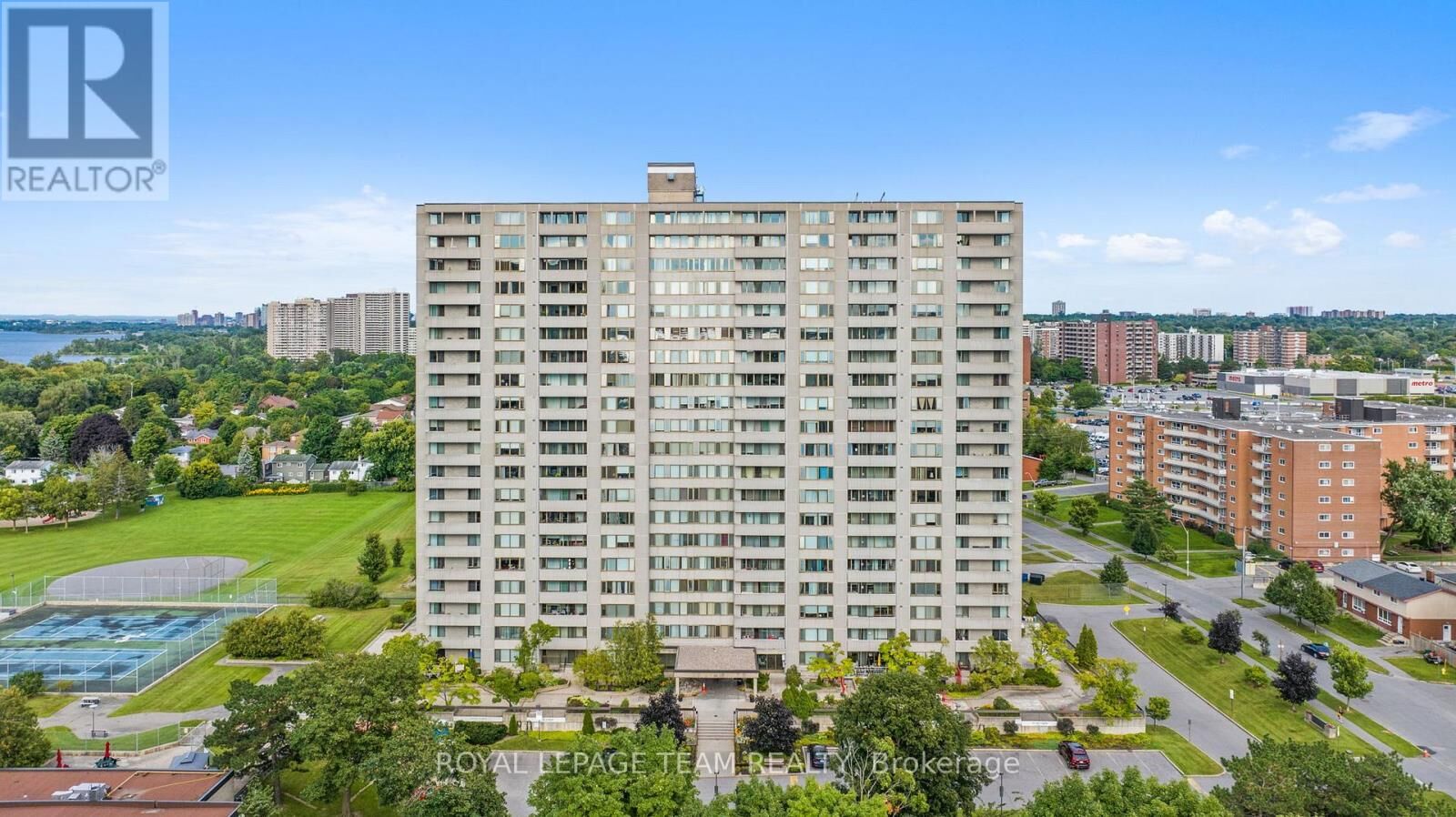 Property Photo:  2625 Regina Street 1010  ON K2B 5W8 