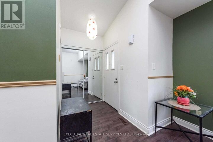 Property Photo:  48 Reynier Drive  ON L6Z 1L8 