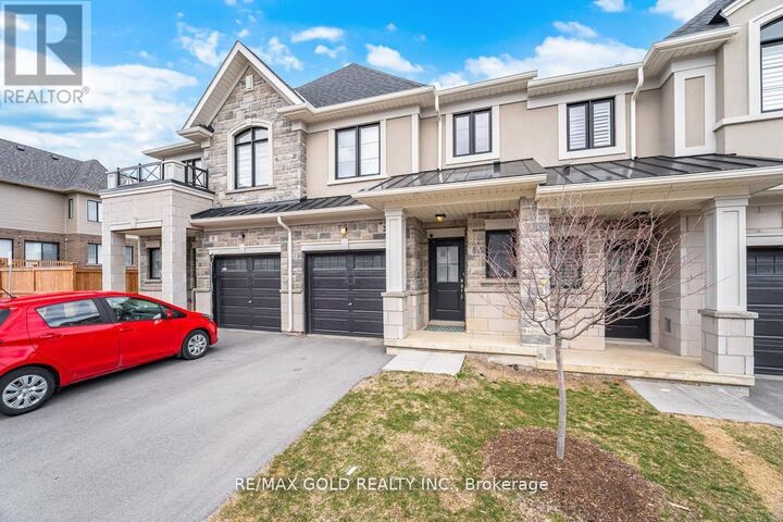 Property Photo:  30 Mia Drive 2  ON L9B 0K1 