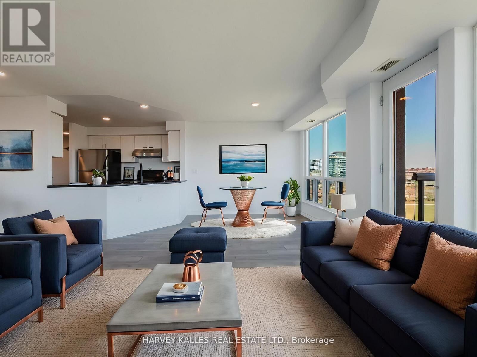 Property Photo:  1030 Sheppard Avenue West 803  ON M3H 2T6 