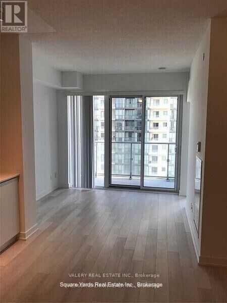 Property Photo:  5180 Yonge St Street  ON M2N 0K5 