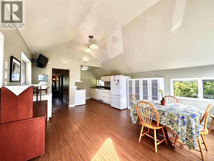 Property Photo:  2605 1st Avenue  BC V8G 0G2 
