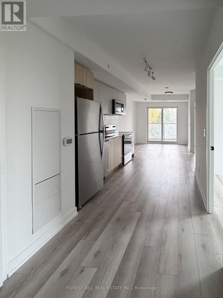 Property Photo:  2000 Bathurst Street 608  ON M5P 0A7 