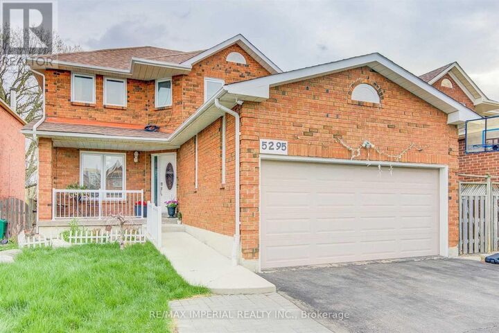 Property Photo:  5295 Thornwood Drive Upper  ON L4Z 3J3 