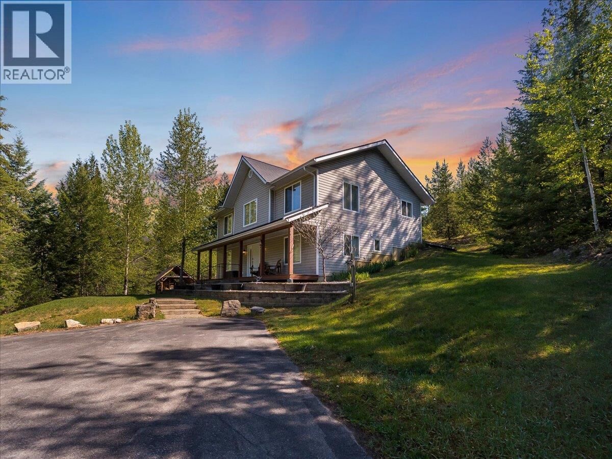 Property Photo:  2095 Pass Creek Road  BC V1N 4T1 