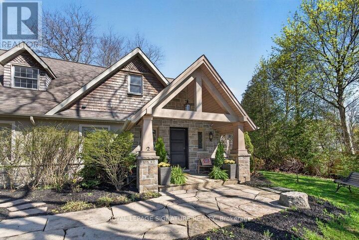 Property Photo:  2 Pine Ridge Drive  ON M1M 2X3 