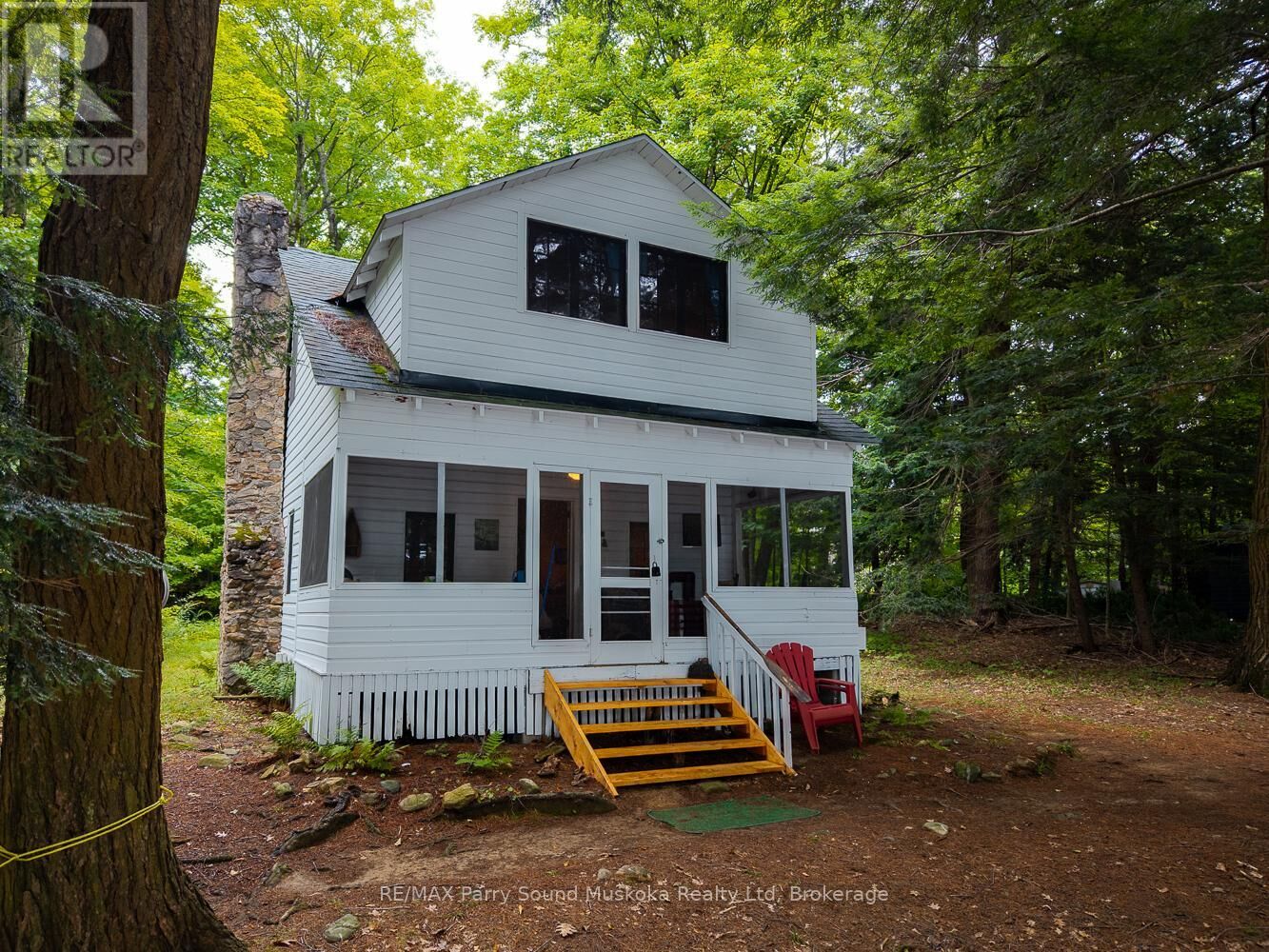 Property Photo:  897 172 Wa Horseshoe Lake  ON P2A 2W8 