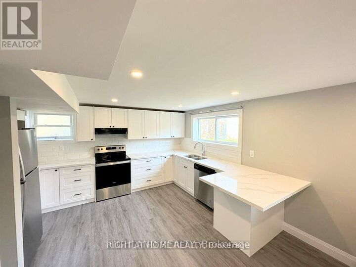 Property Photo:  12 Croydon Drive Lower Unit  ON L2M 1J2 
