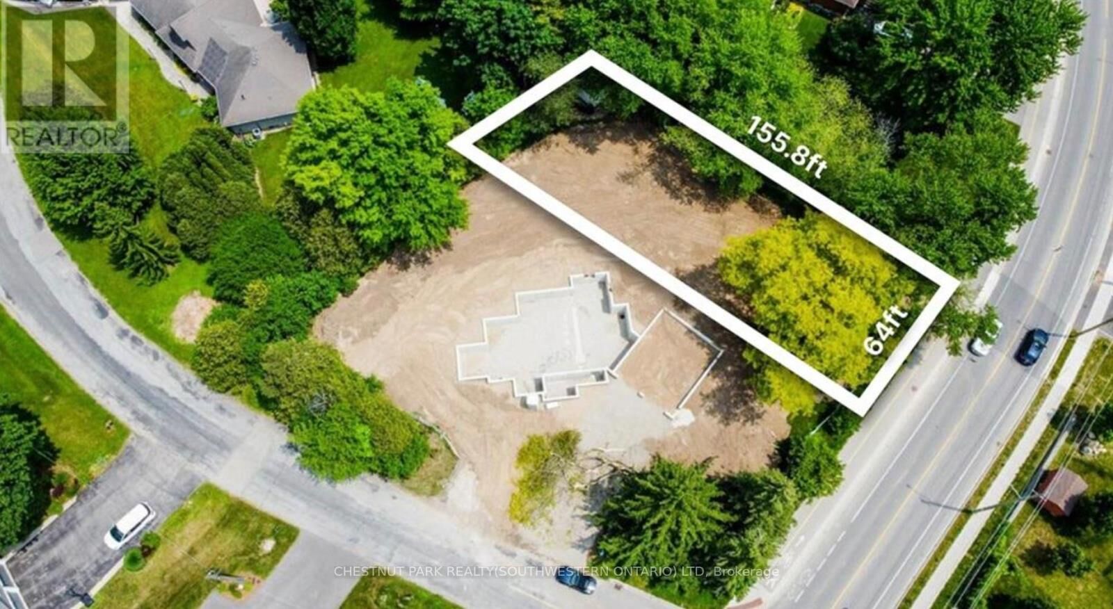 Property Photo:  416 Woolwich Street  ON N2K 2L3 