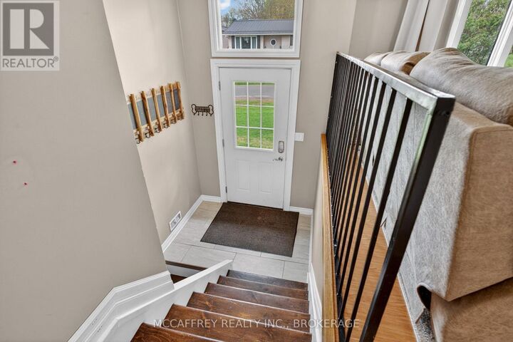 Property Photo:  38 William Street  ON K0K 2S0 