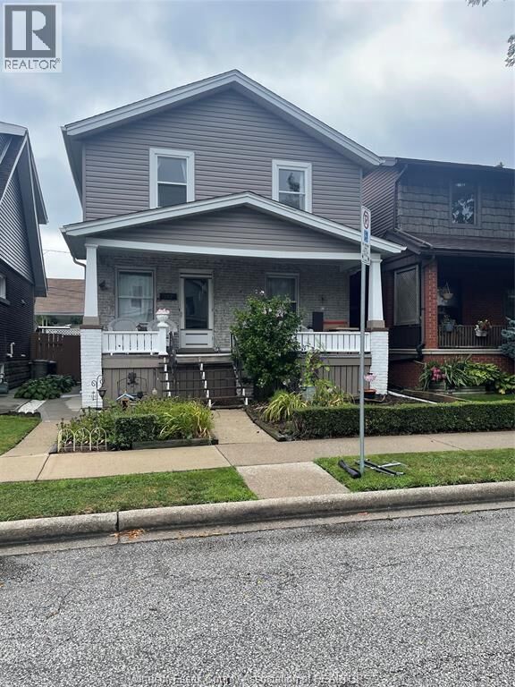 Property Photo:  382 Pine  ON N9A 6E2 
