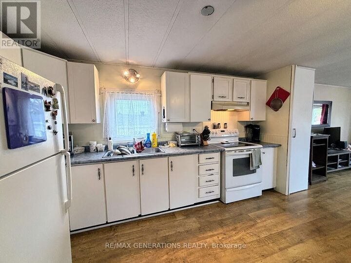 Property Photo: 22 Jackson Crescent ON P0T 2E0