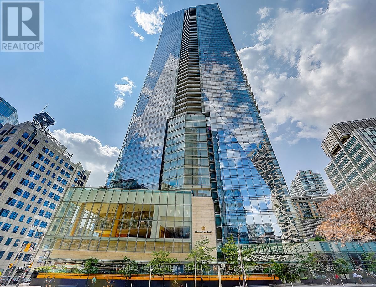 Property Photo:  180 University Avenue 3607  ON M5H 0A2 
