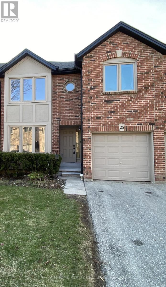 Property Photo:  4635 Regents Terrace 23  ON L5R 1X2 