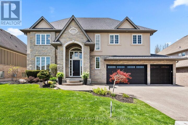 Property Photo:  24 Red Haven Drive  ON L0S 1P0 