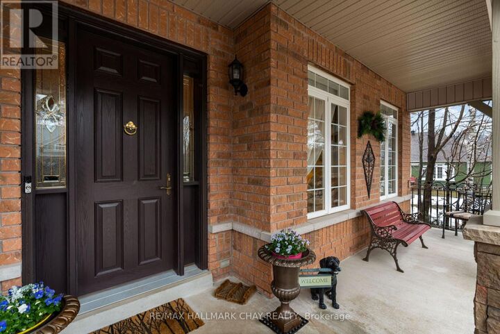 Property Photo:  6 Oakmont Avenue  ON L0L 2L0 