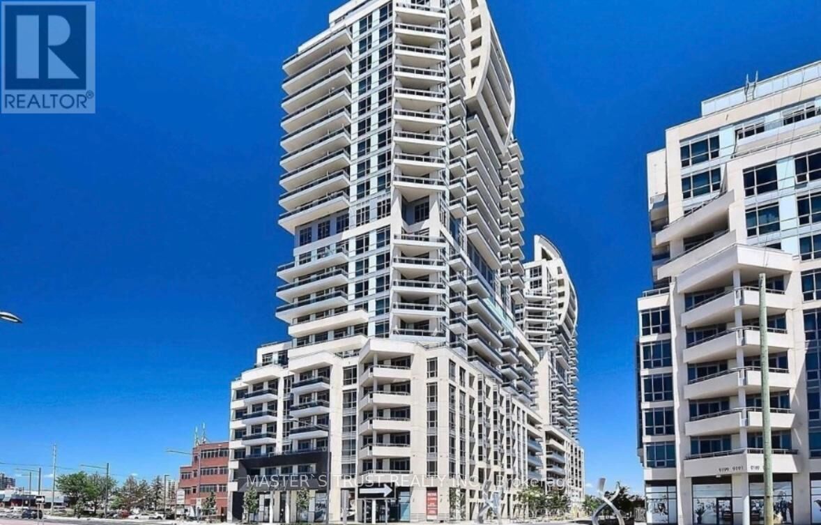 Property Photo: 9201 Yonge Street 2212 ON L4C 1H9