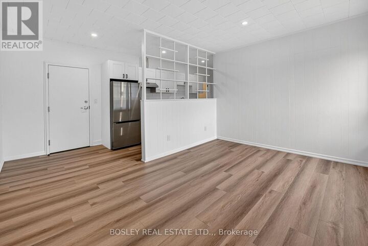Property Photo:  215 King Street 2  ON L0S 1J0 
