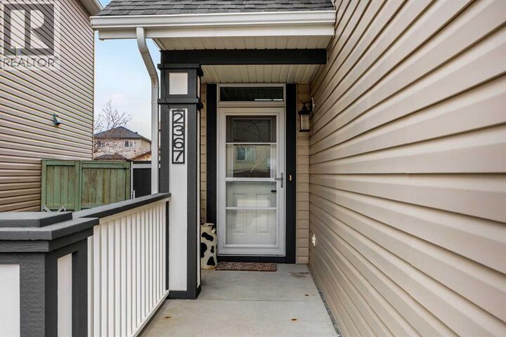 Property Photo:  2367 Sagewood Gate Southwest  AB T4B 3M7 