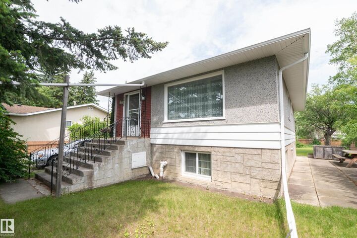 Property Photo:  8316 73 Avenue NW  AB T6C 0E2 