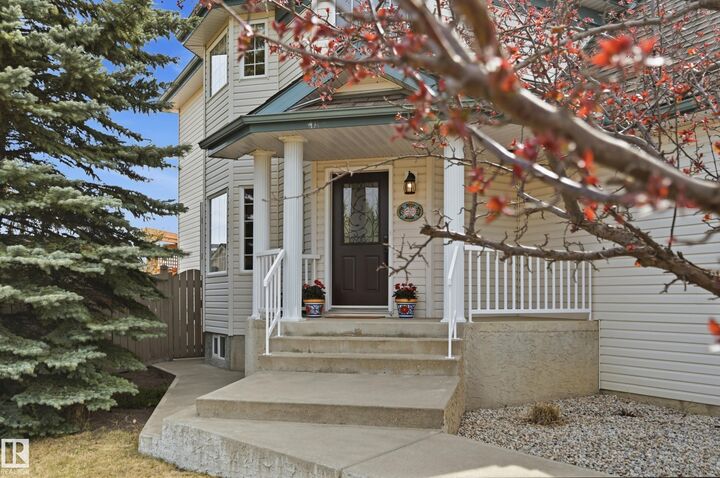 Property Photo:  11503 10 Avenue NW  AB T6J 6Y2 