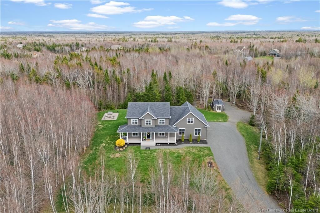Property Photo:  77 Daniel Drive  NB E1H 0B2 
