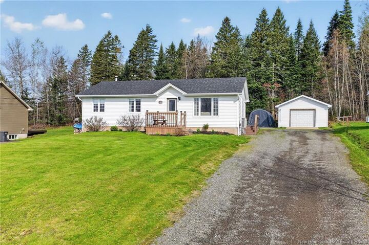 Property Photo:  21 Morgan Drive  NB E4J 2N2 