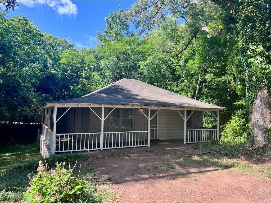 Property Photo: 2259 Whites Mill Road GA 30032