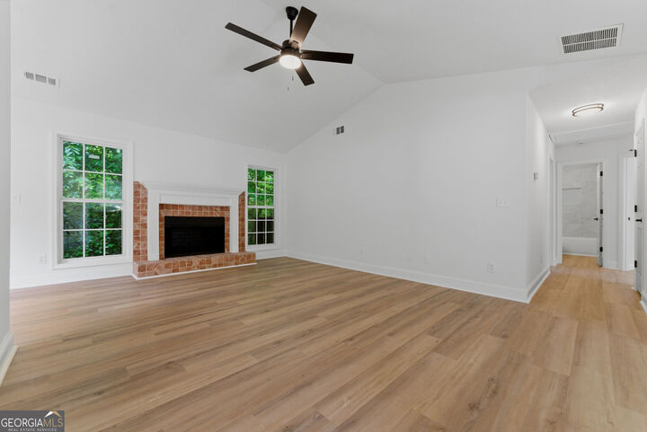 Property Photo: 515 Ashland Manor Drive GA 30045