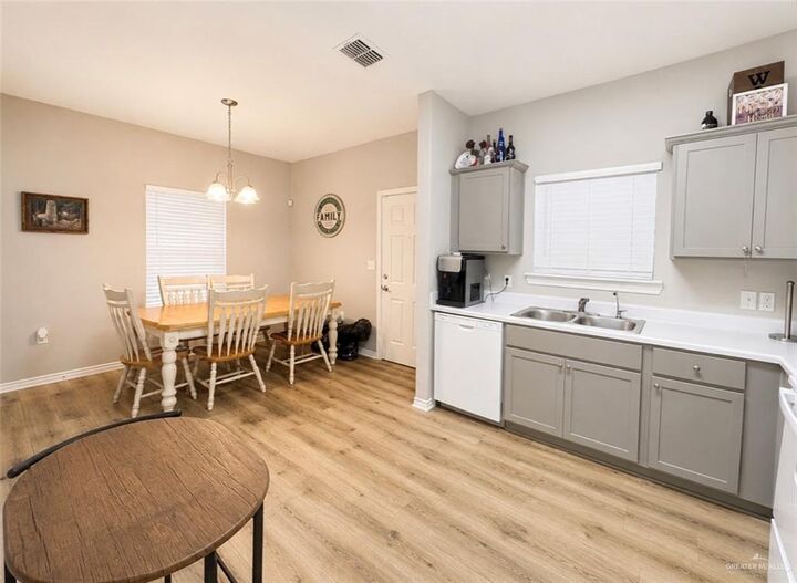 Property Photo: 508 S 16th Street TX 78537