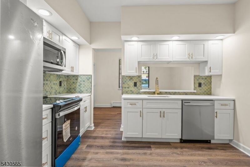 Property Photo: 19 Foxwood Dr NJ 07950