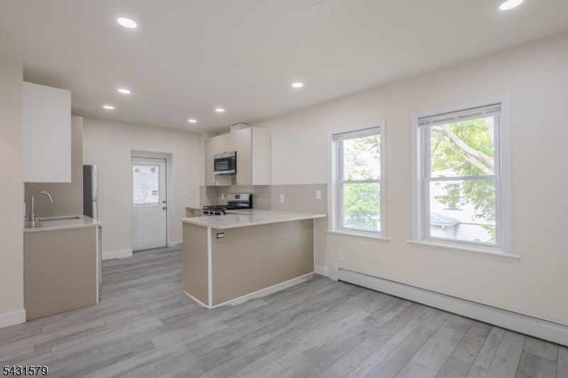 Property Photo:  410 Rahway Ave B  NJ 07090 