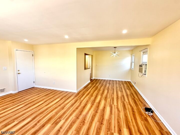 Property Photo:  19 Tremont Ter 2  NJ 07111 
