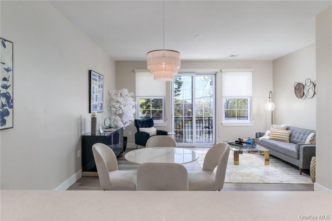 Property Photo:  6 N Midland Avenue 101  NY 10960 