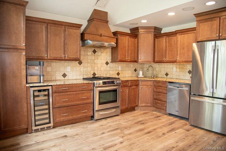 Property Photo:  94 Bogert Avenue  NY 10965 