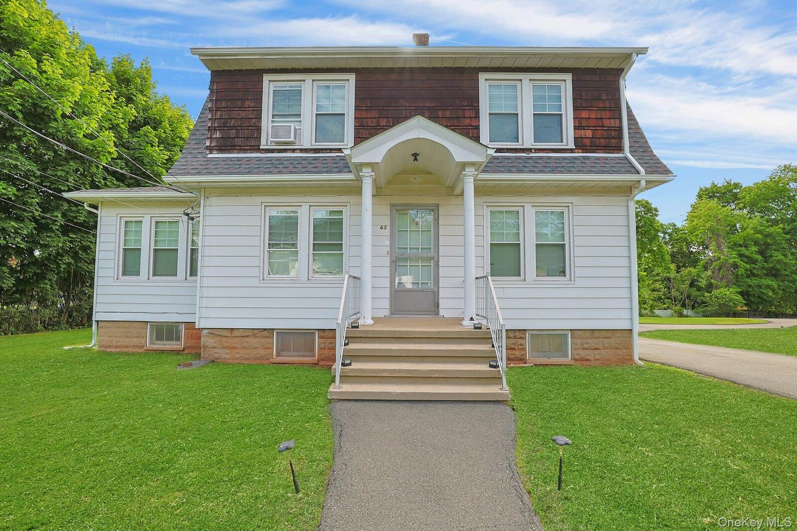 Property Photo:  65-69 N Grant Avenue  NY 10920 