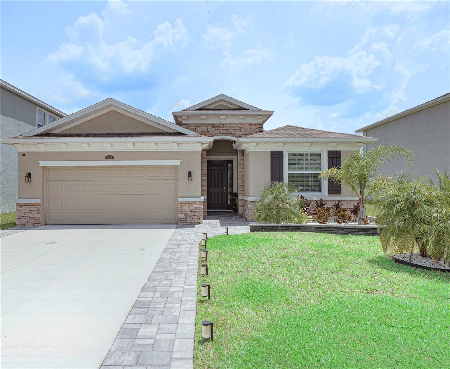 Property Photo:  8469 Hardy Bay Loop  FL 33545 