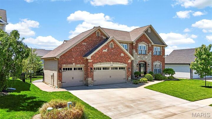 Property Photo: 124 Central Park Avenue MO 63385