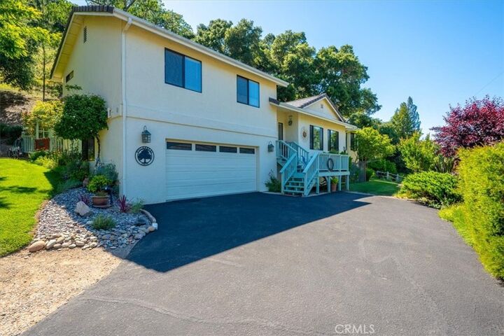 Property Photo: 11625 Cenegal CA 93422
