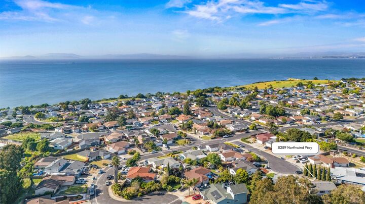 Property Photo:  266 Highlands Court  CA 94806 