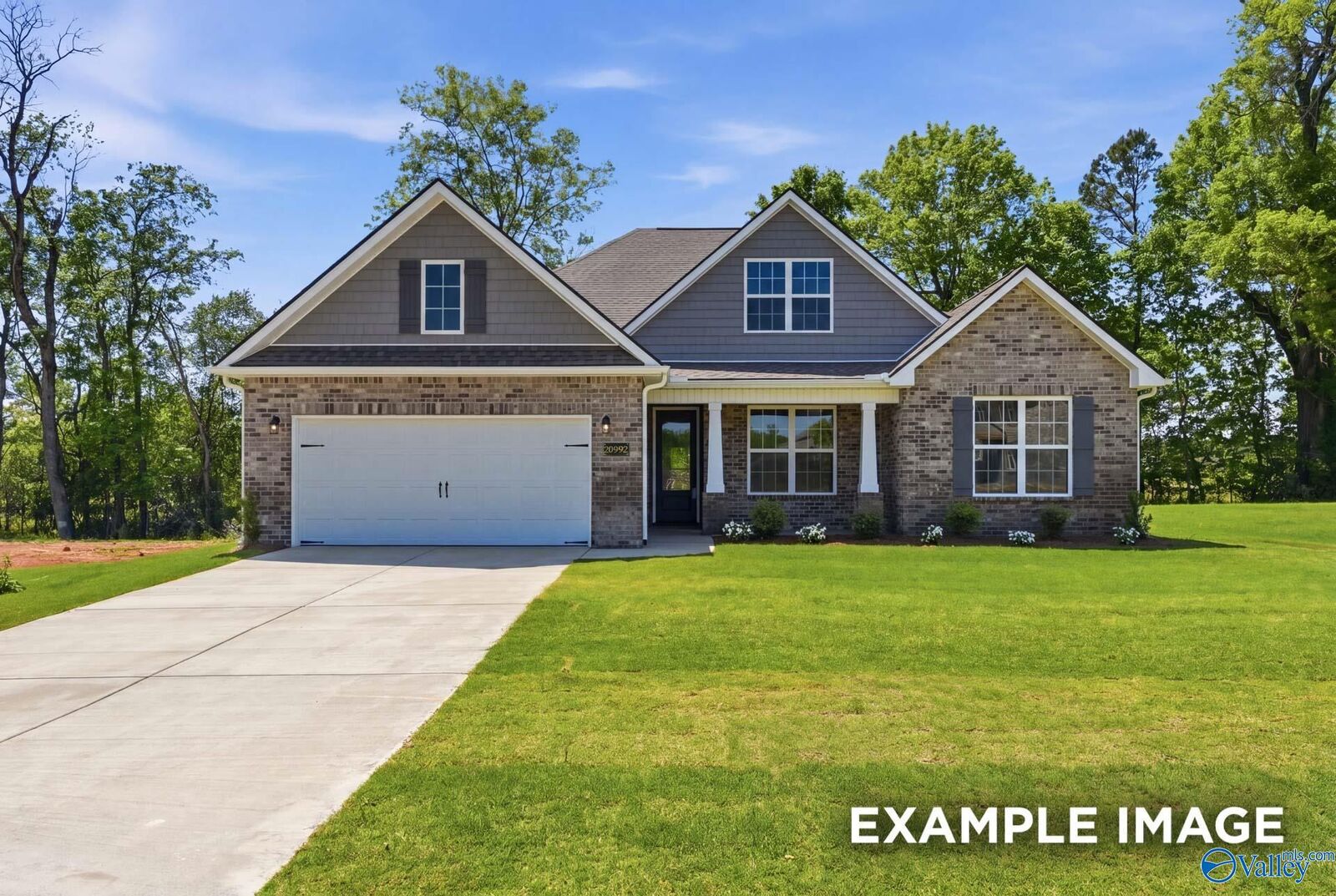 Property Photo:  3118 Joseph Drive SE  AL 35603 